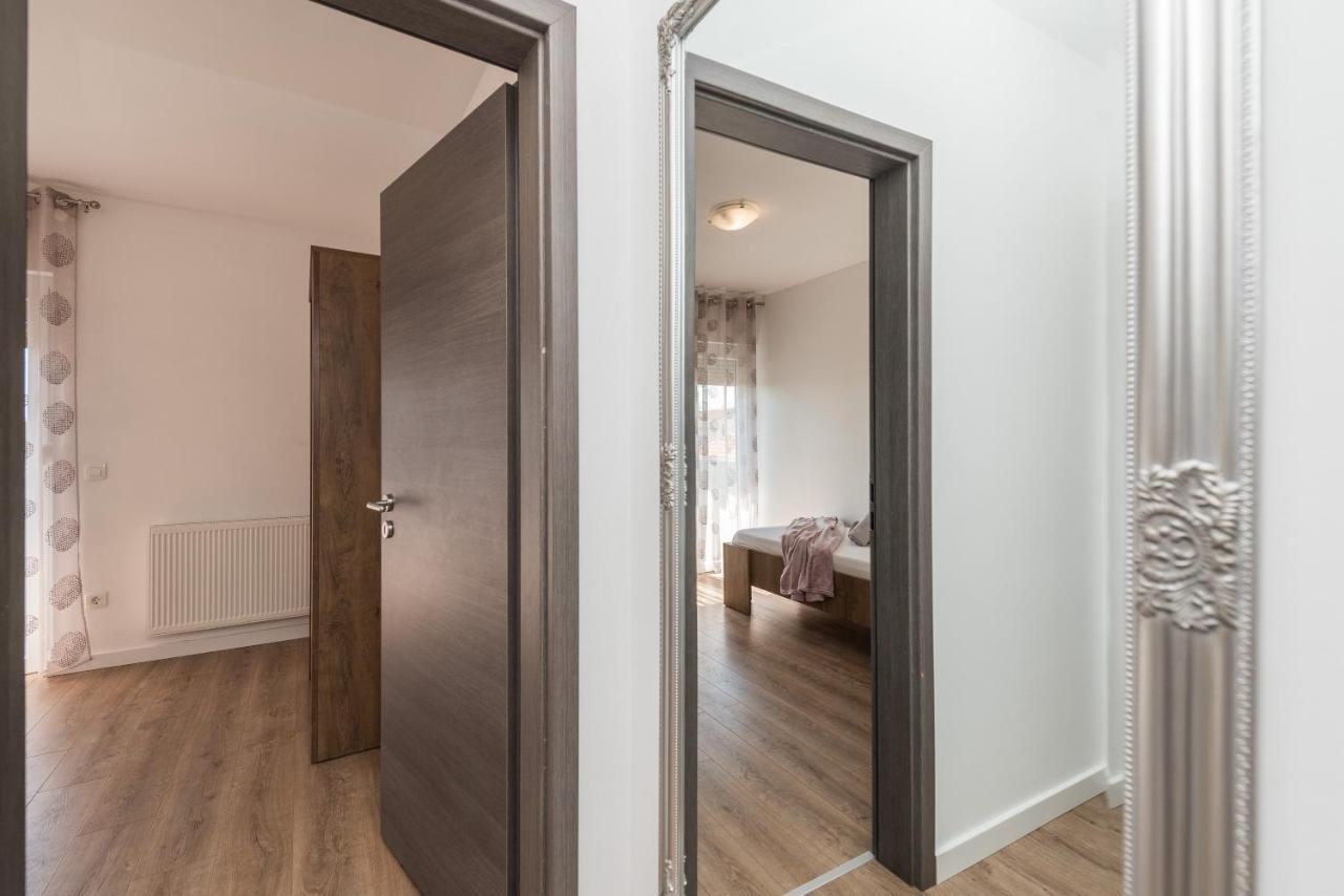 Apartmani Dmarie ปริฟลากา ภายนอก รูปภาพ