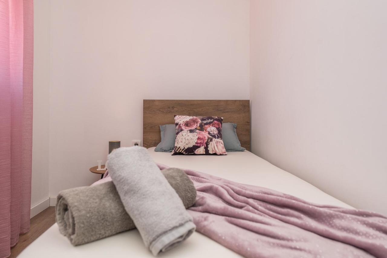 Apartmani Dmarie ปริฟลากา ภายนอก รูปภาพ