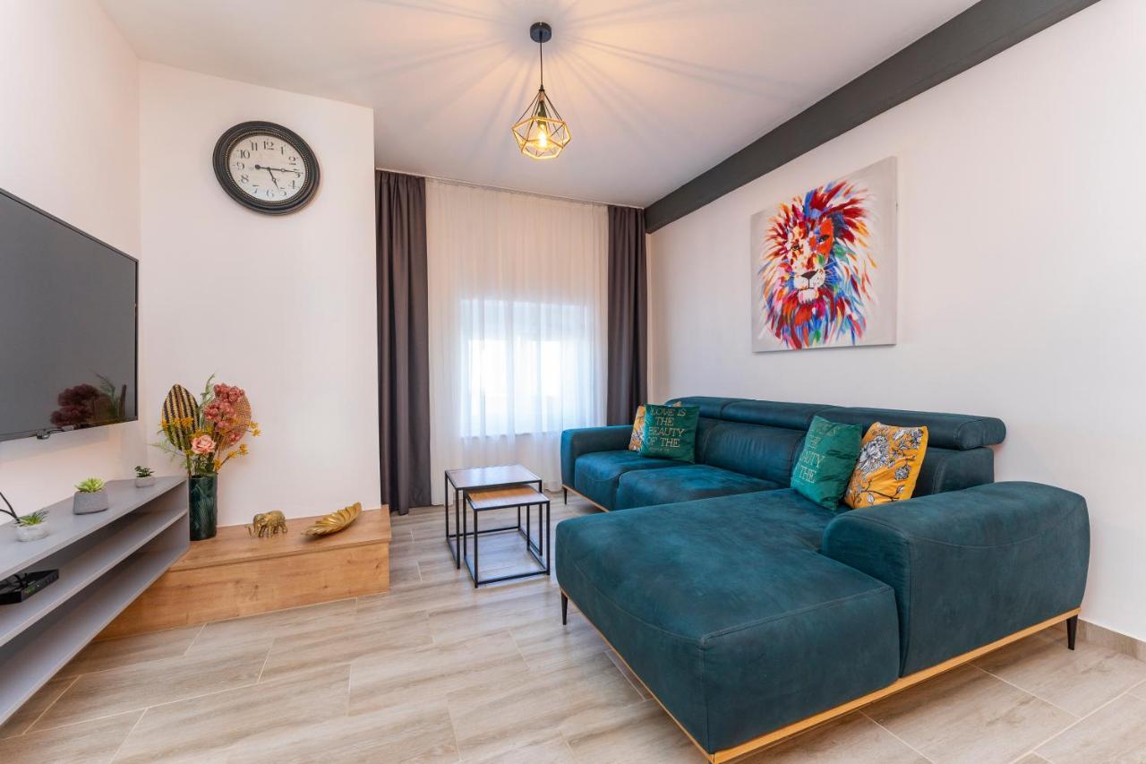 Apartmani Dmarie ปริฟลากา ภายนอก รูปภาพ